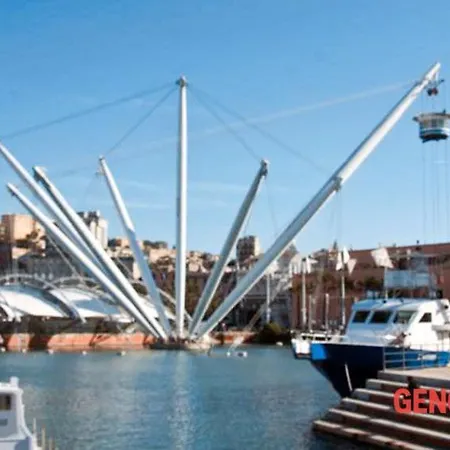 Molo Genova